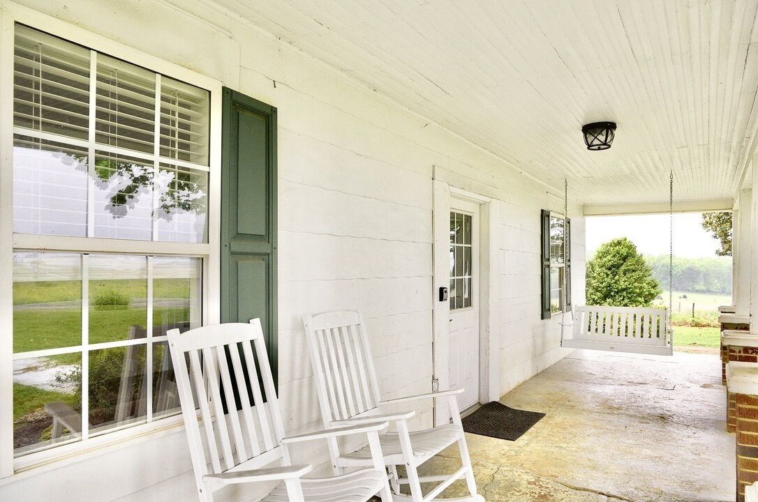 Photo of Patio Balcony in Dan River
