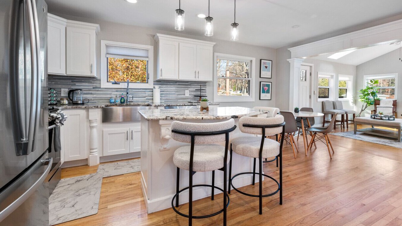 Photo of Kitchen in Swiftcurrent