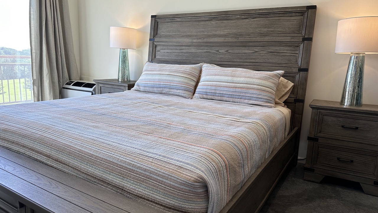 Photo of Bedroom in Moanalua