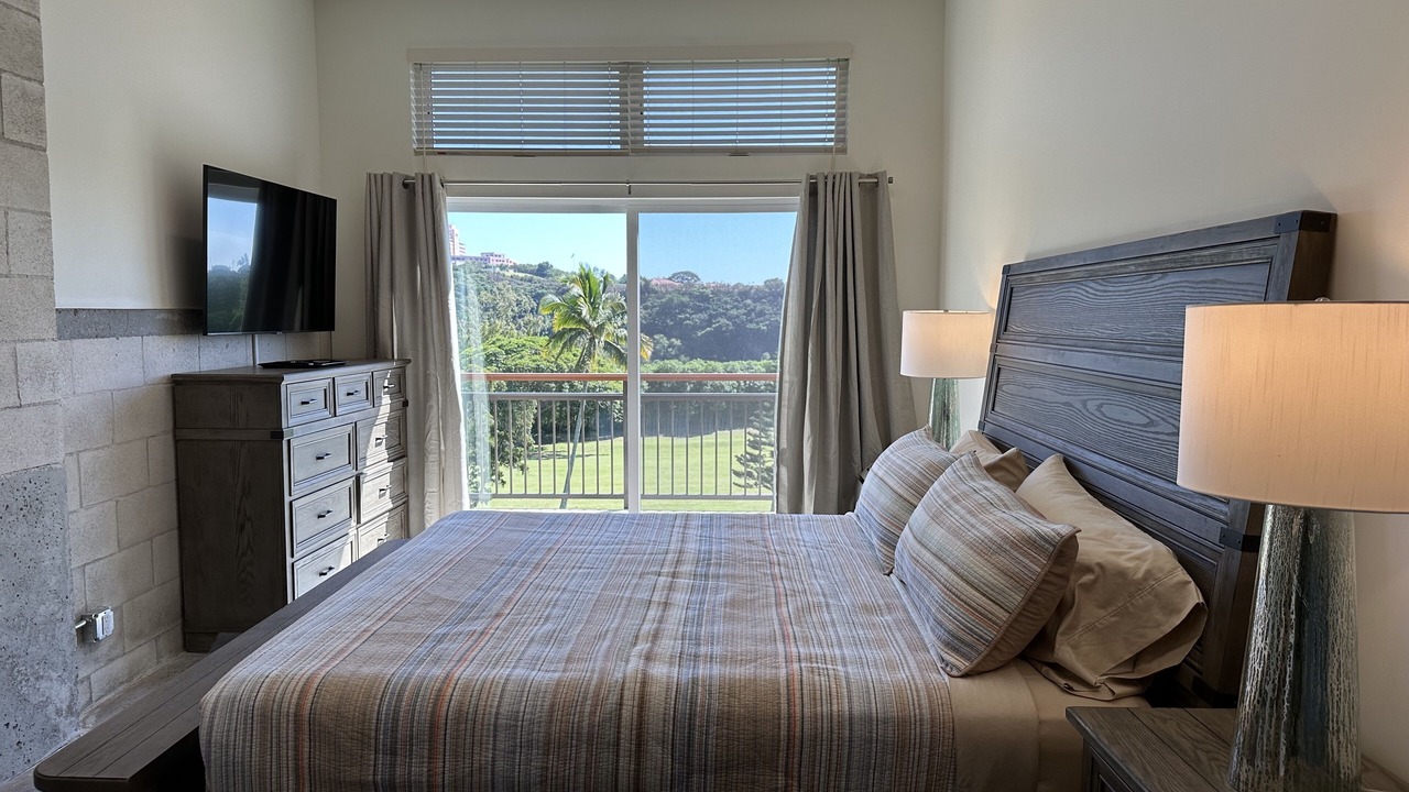 Photo of Bedroom in Moanalua