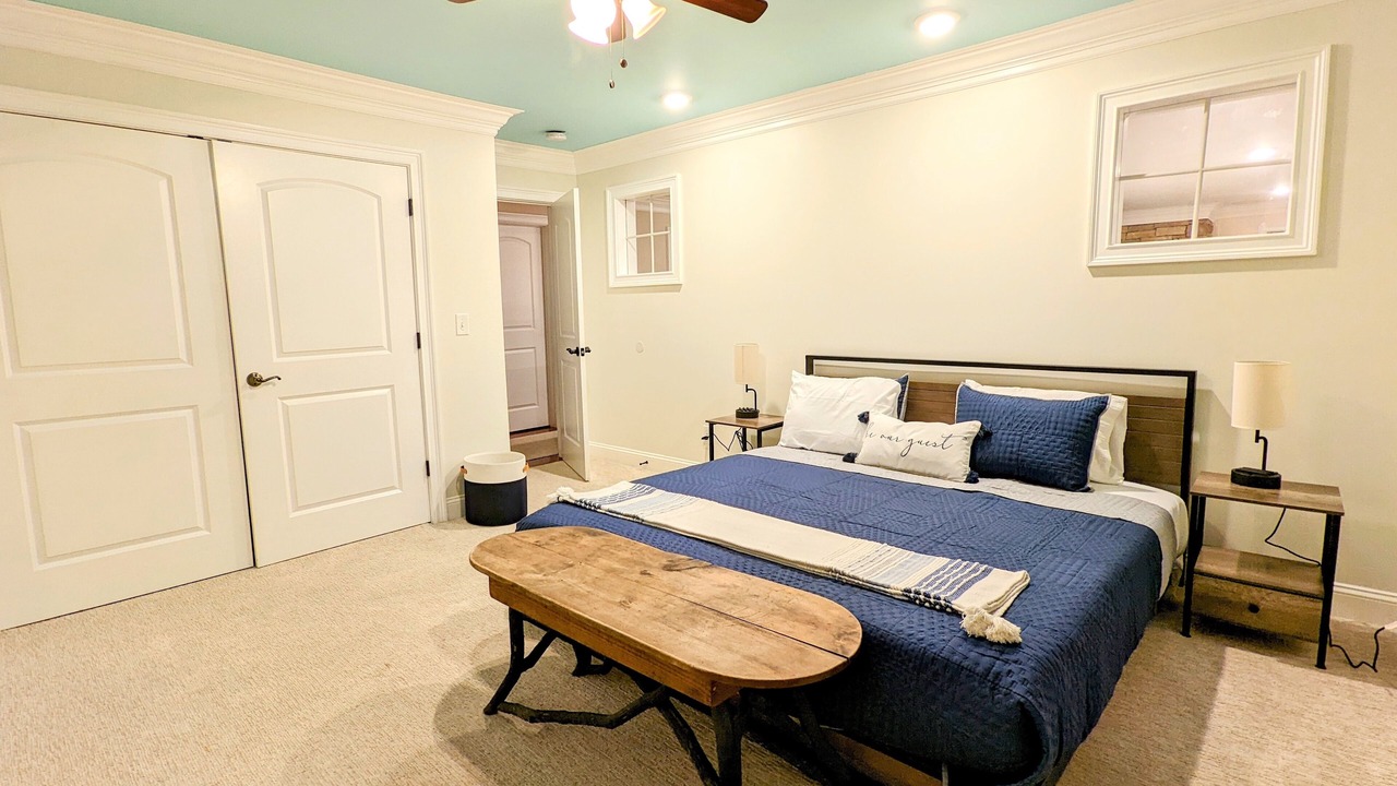 Photo of Bedroom in Saratoga Springs