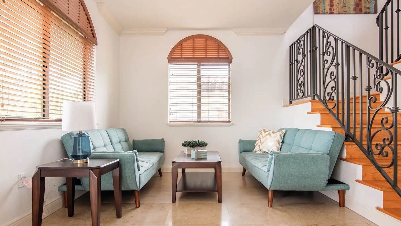 Photo of Livingroom in North Beach