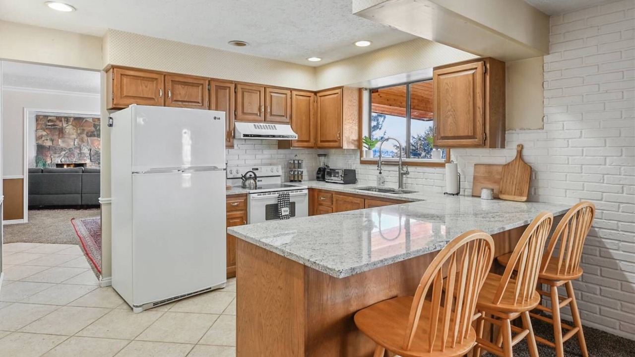 Photo of Kitchen in Cottonwood Heights