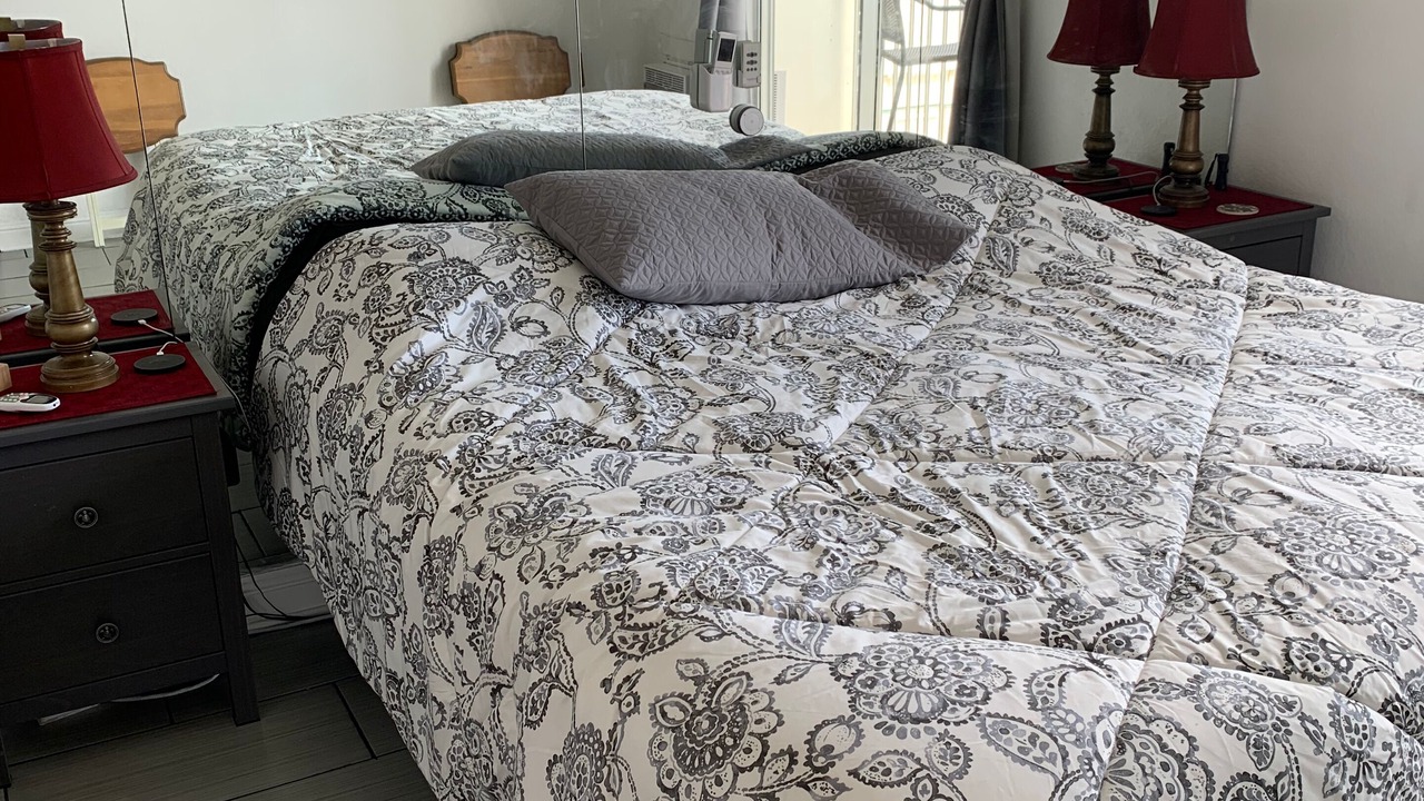 Photo of Bedroom in Waikiki