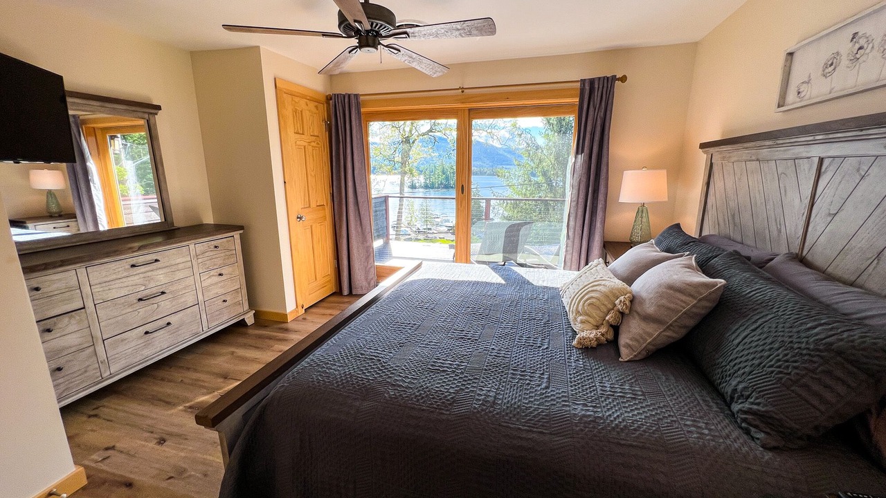 Photo of Bedroom in Bolton Landing