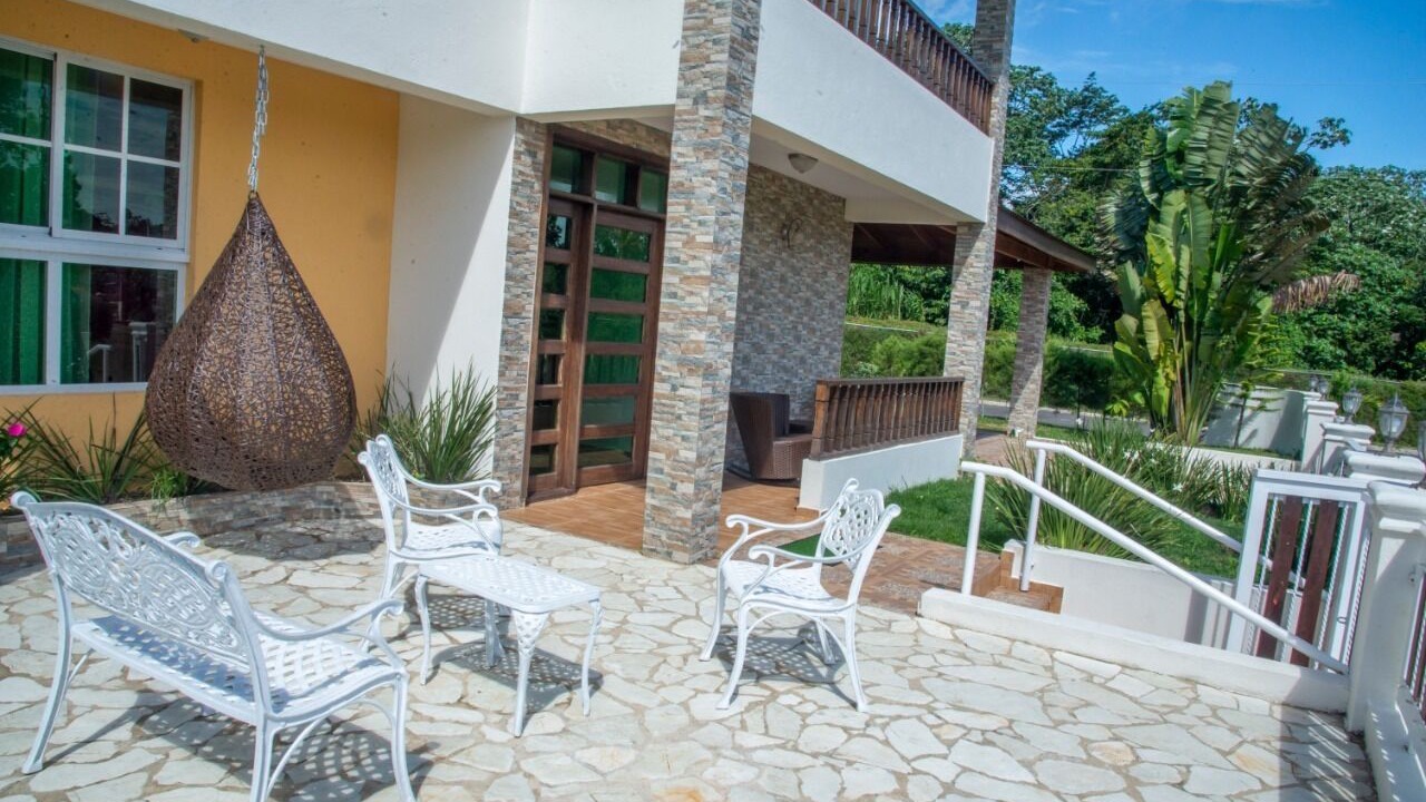 Photo of Patio Balcony in Jarabacoa