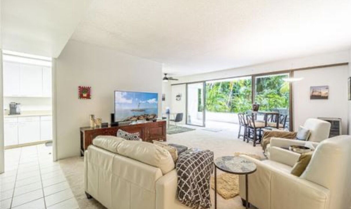 Photo of Livingroom in Kahala