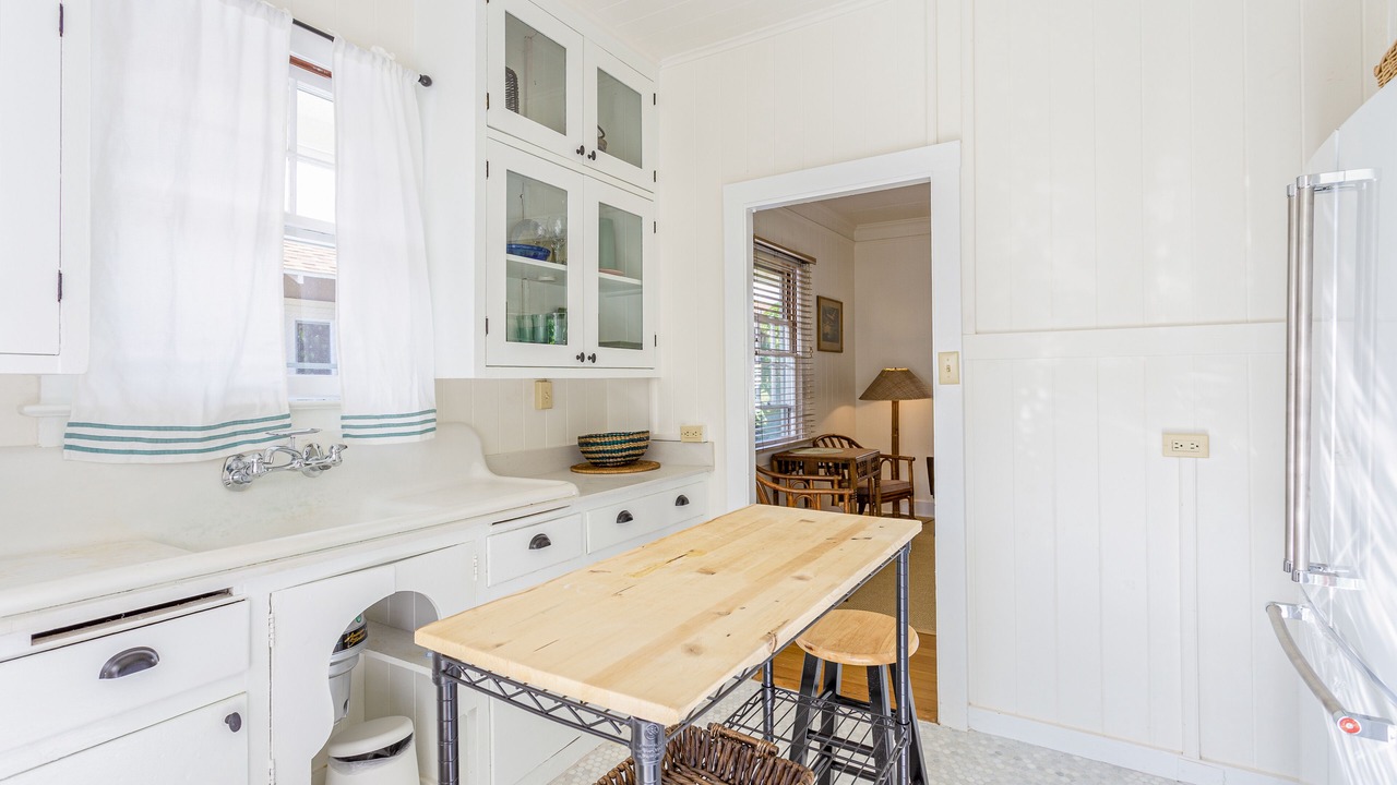 Photo of Kitchen in Diamond Head - Kapahulu - St. Louis