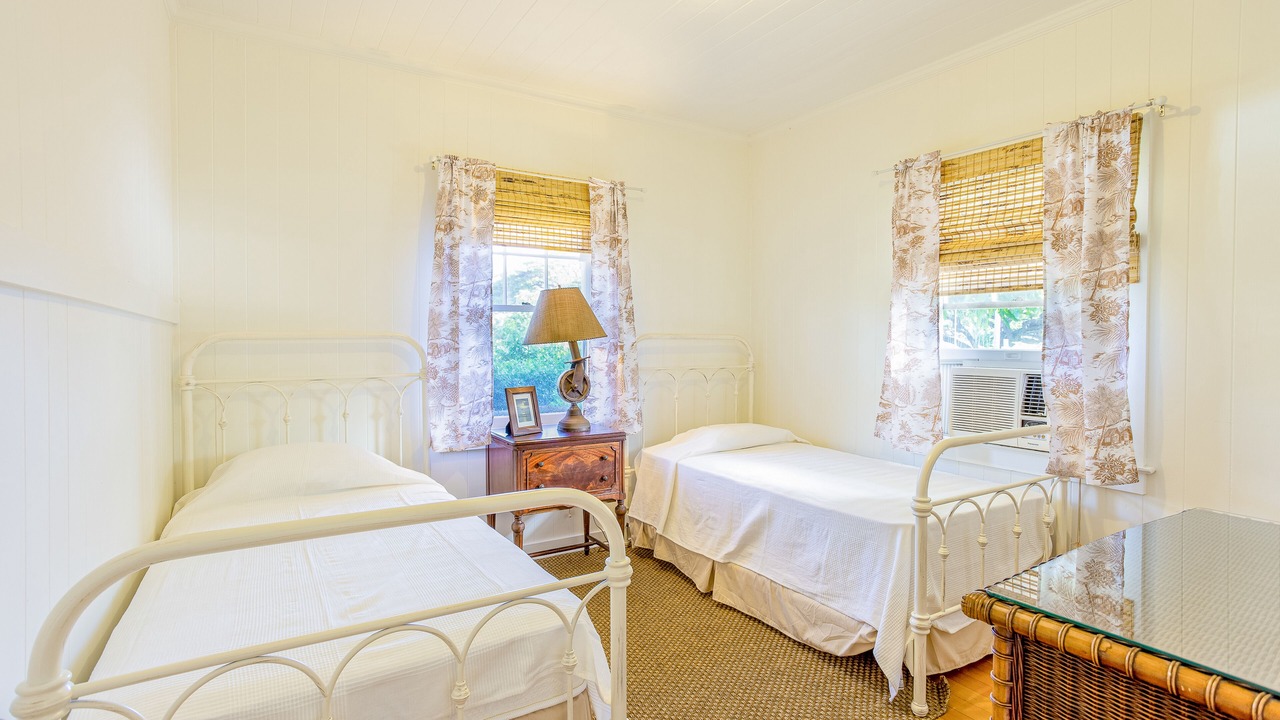 Photo of Bedroom in Diamond Head - Kapahulu - St. Louis