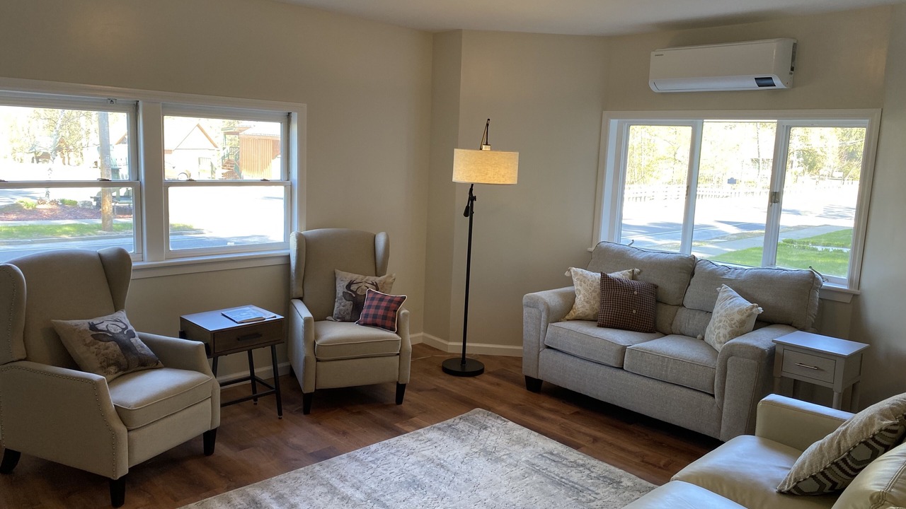 Photo of Livingroom in Lake Luzerne-Hadley