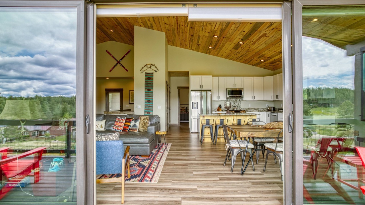 Photo of Bedroom in Twin Creek Village