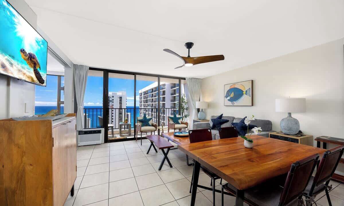 Photo of Others in Waikiki