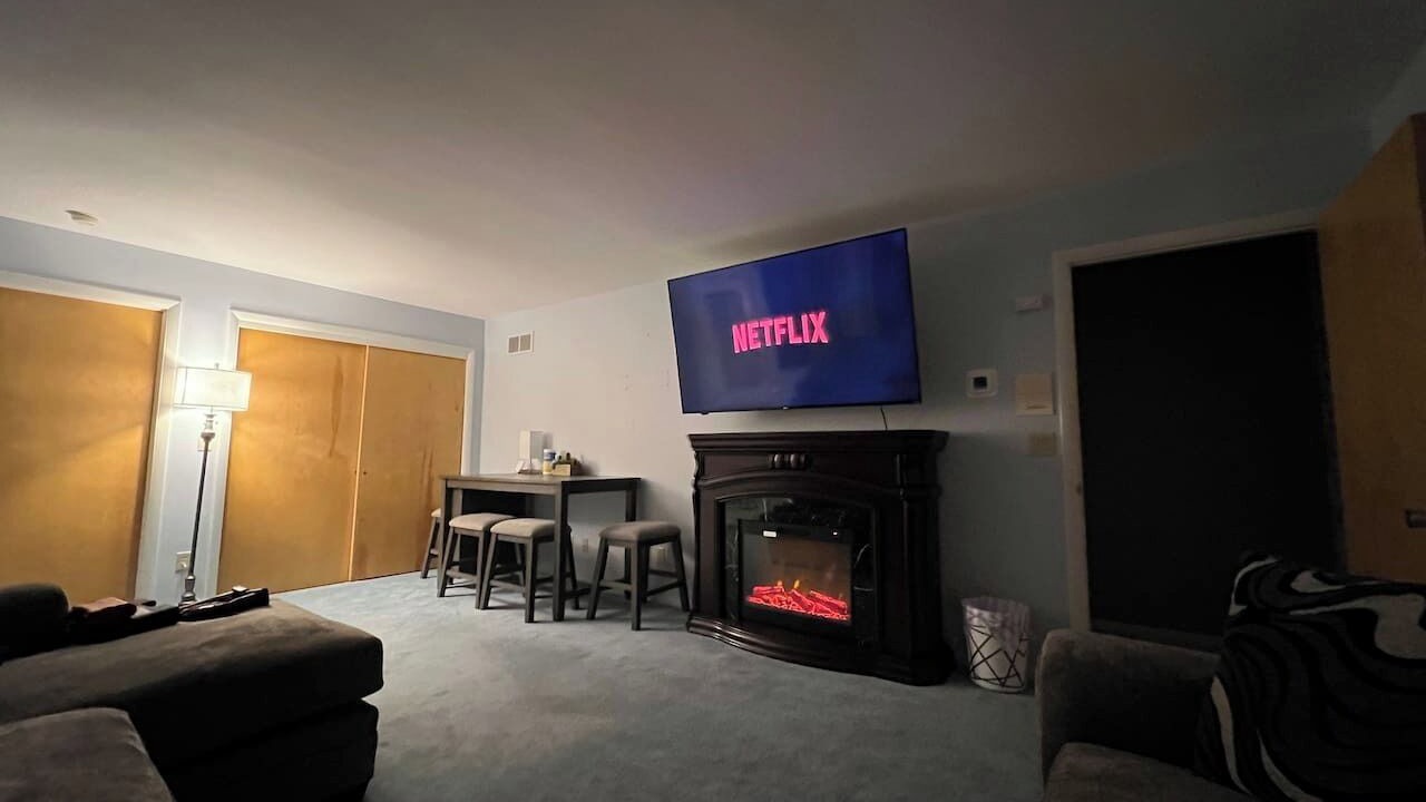 Photo of Livingroom in West Lawn