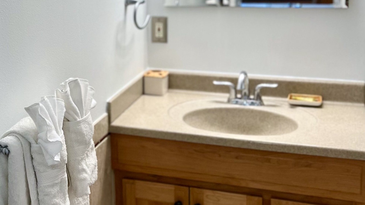 Photo of Bathroom in Waikiki