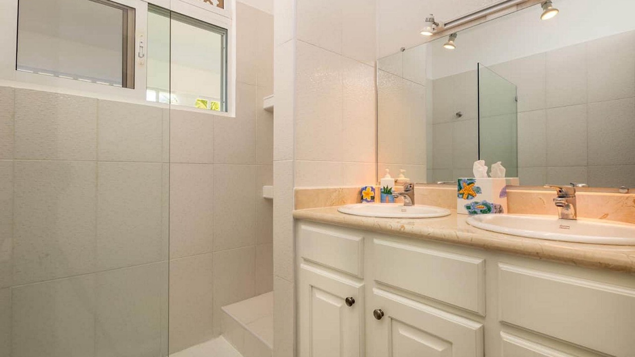Photo of Bathroom in Playa Chiquita