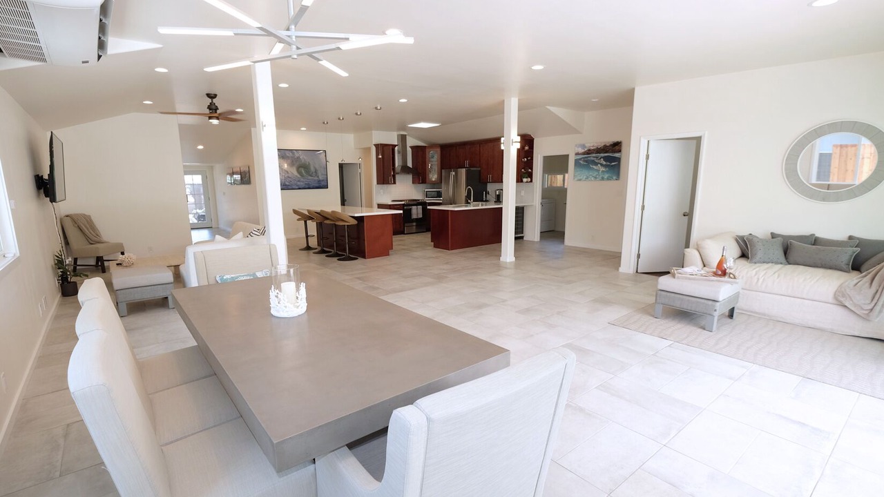 Photo of Livingroom in Hawaii Kai