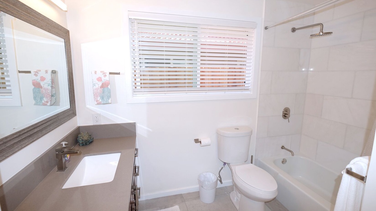 Photo of Bathroom in Hawaii Kai