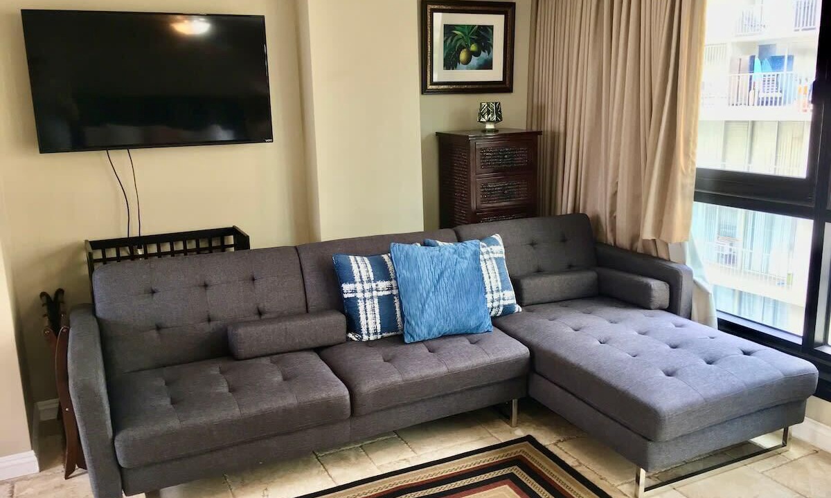 Photo of Livingroom in Waikiki