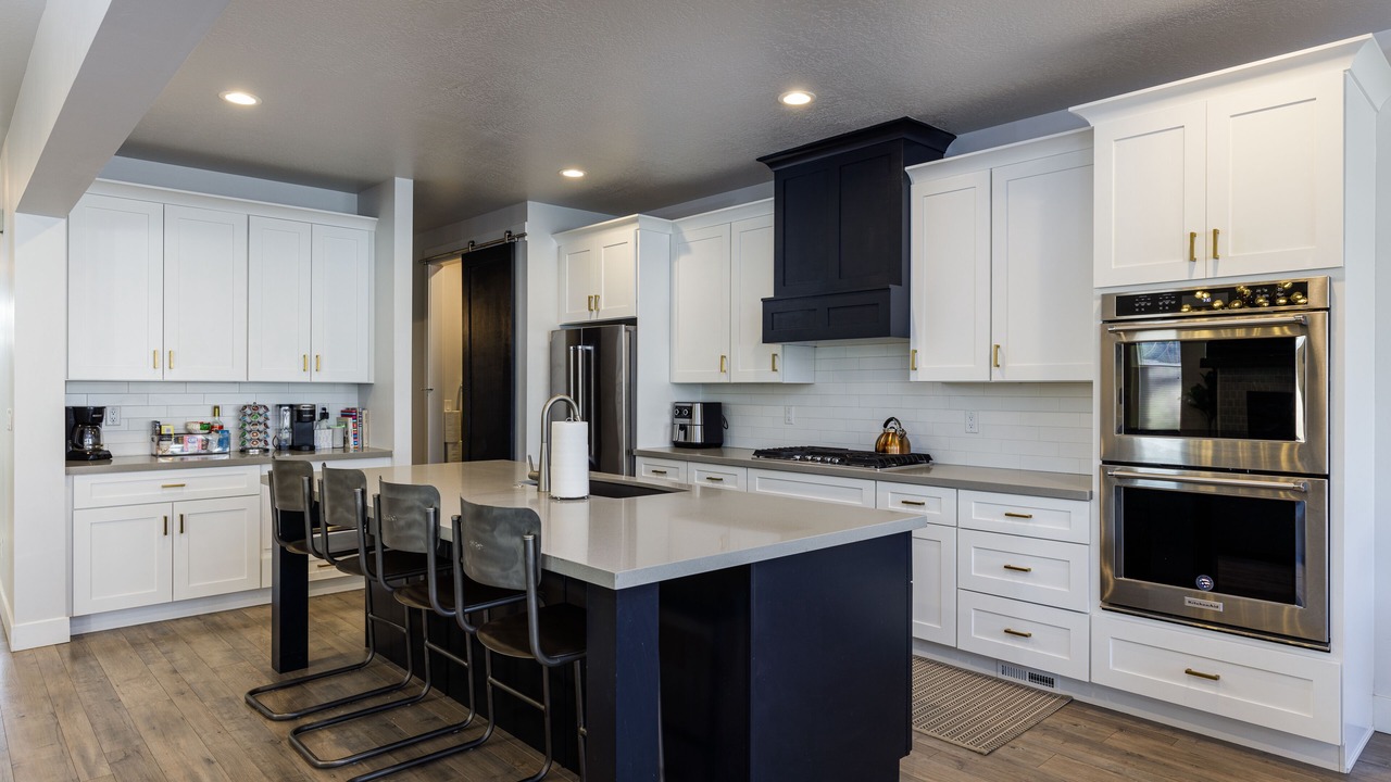 Photo of Kitchen in White City