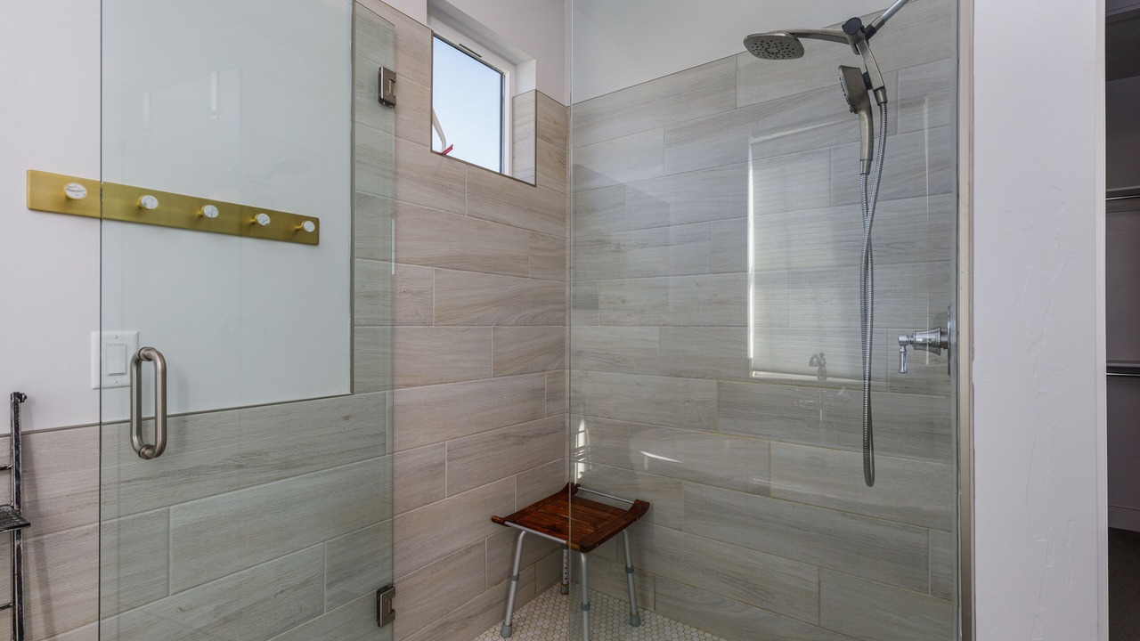 Photo of Bathroom in White City