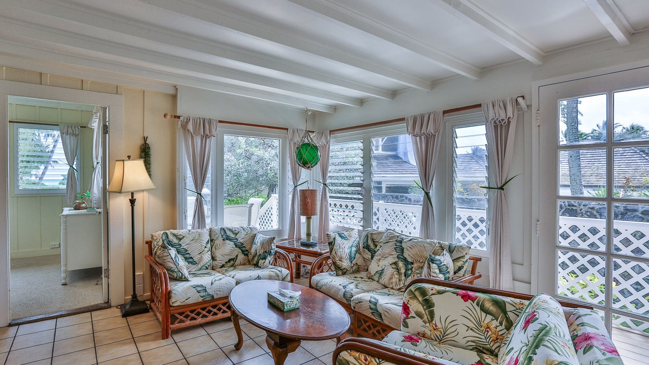 Photo of Livingroom in Kalama Tract