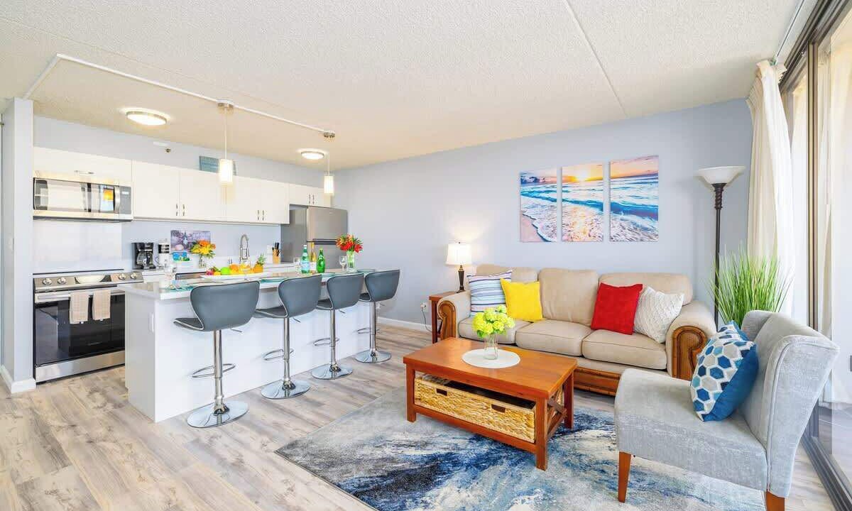 Photo of Bedroom in Waikiki