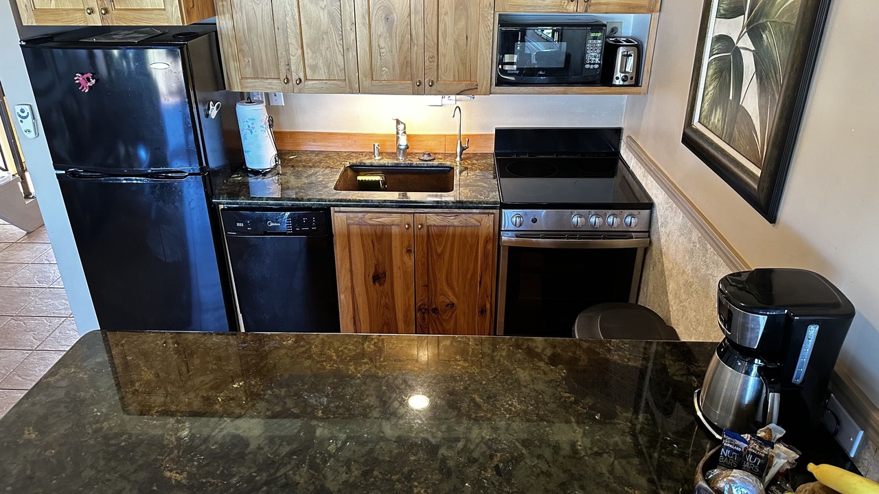 Photo of Kitchen in Maunaloa