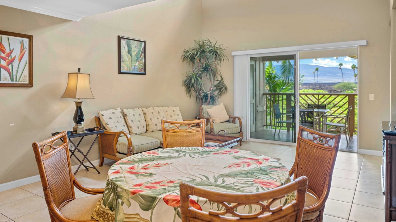 Photo of Livingroom in Waikoloa Village