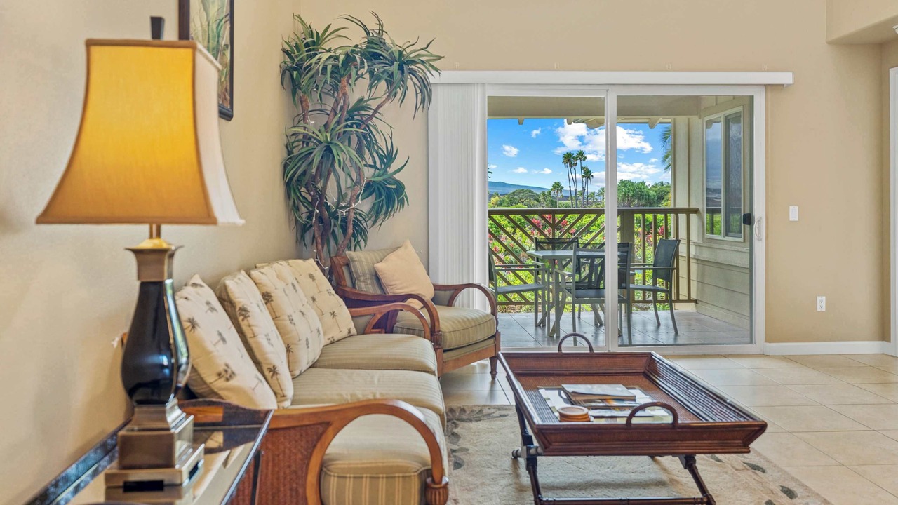Photo of Livingroom in Waikoloa Village