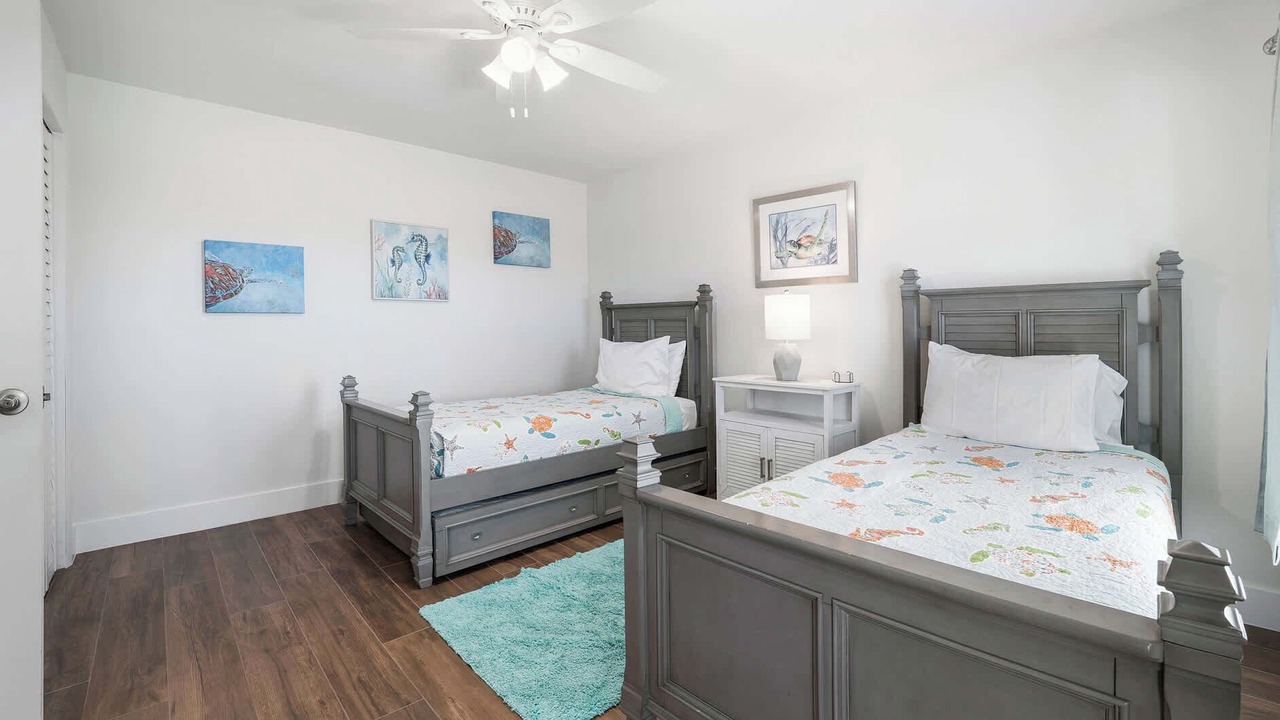 Photo of Bedroom in Naples Park