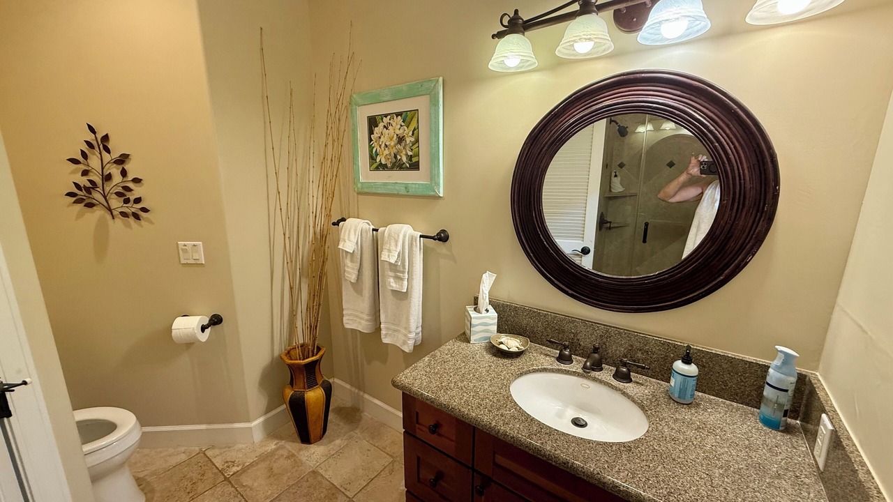 Photo of Bathroom in Kailua