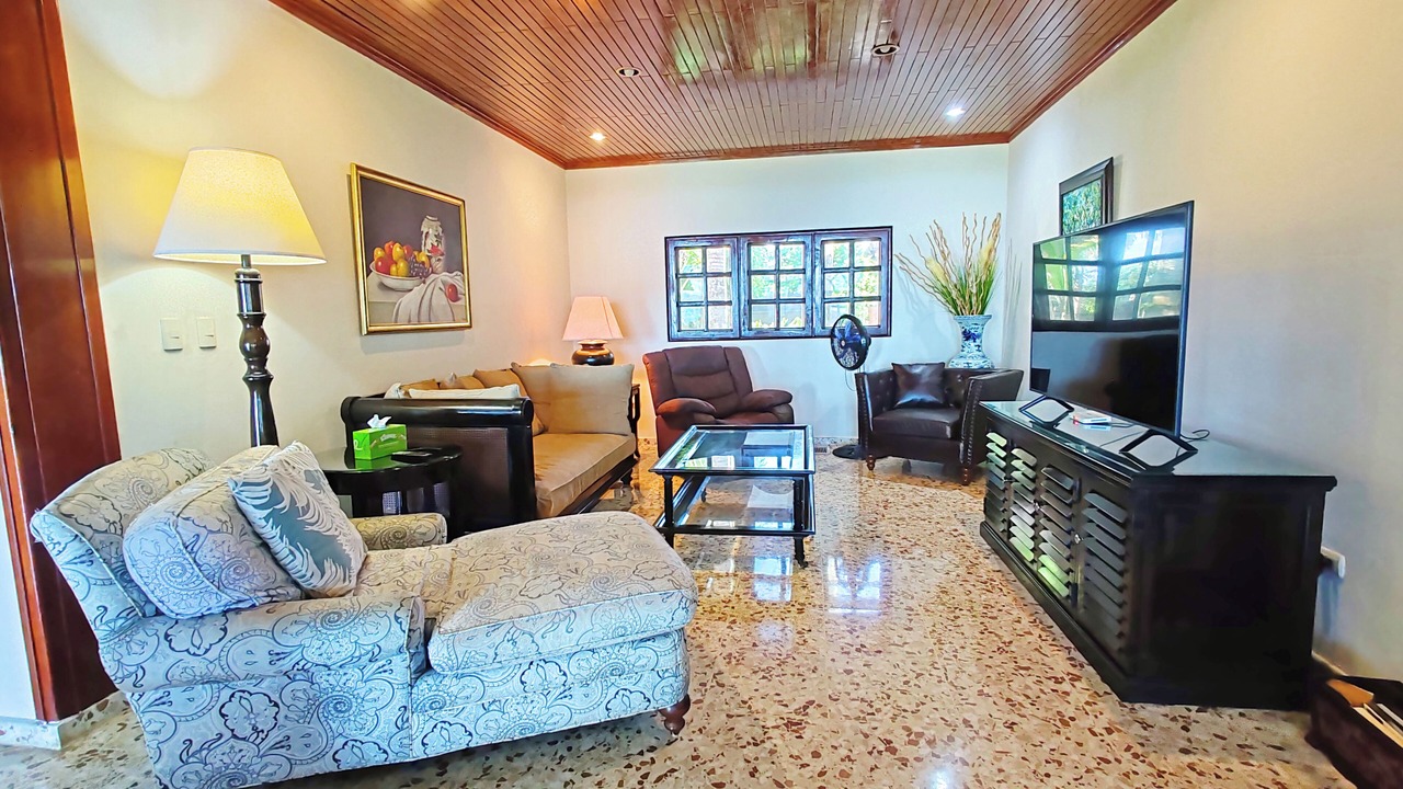 Photo of Livingroom in Playa Chiquita