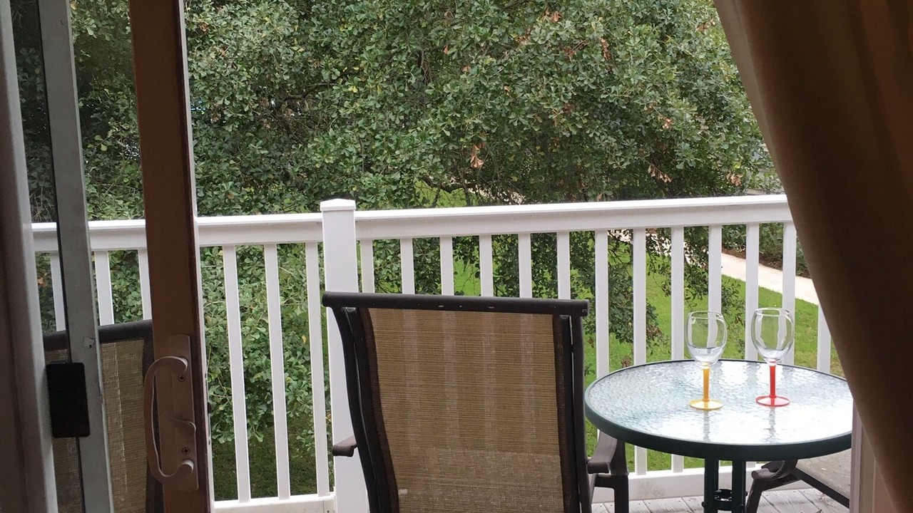 Photo of Patio Balcony in Demere Park