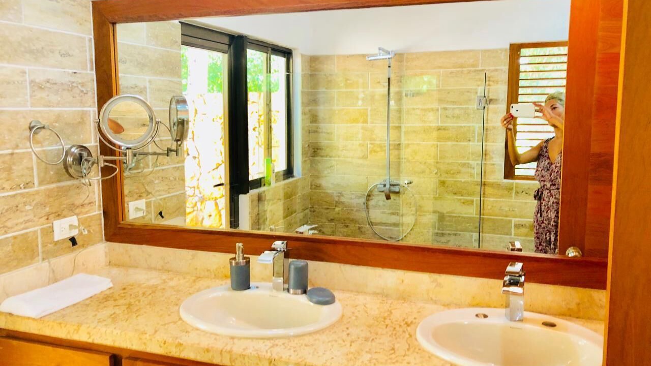 Photo of Bathroom in Los Lagos