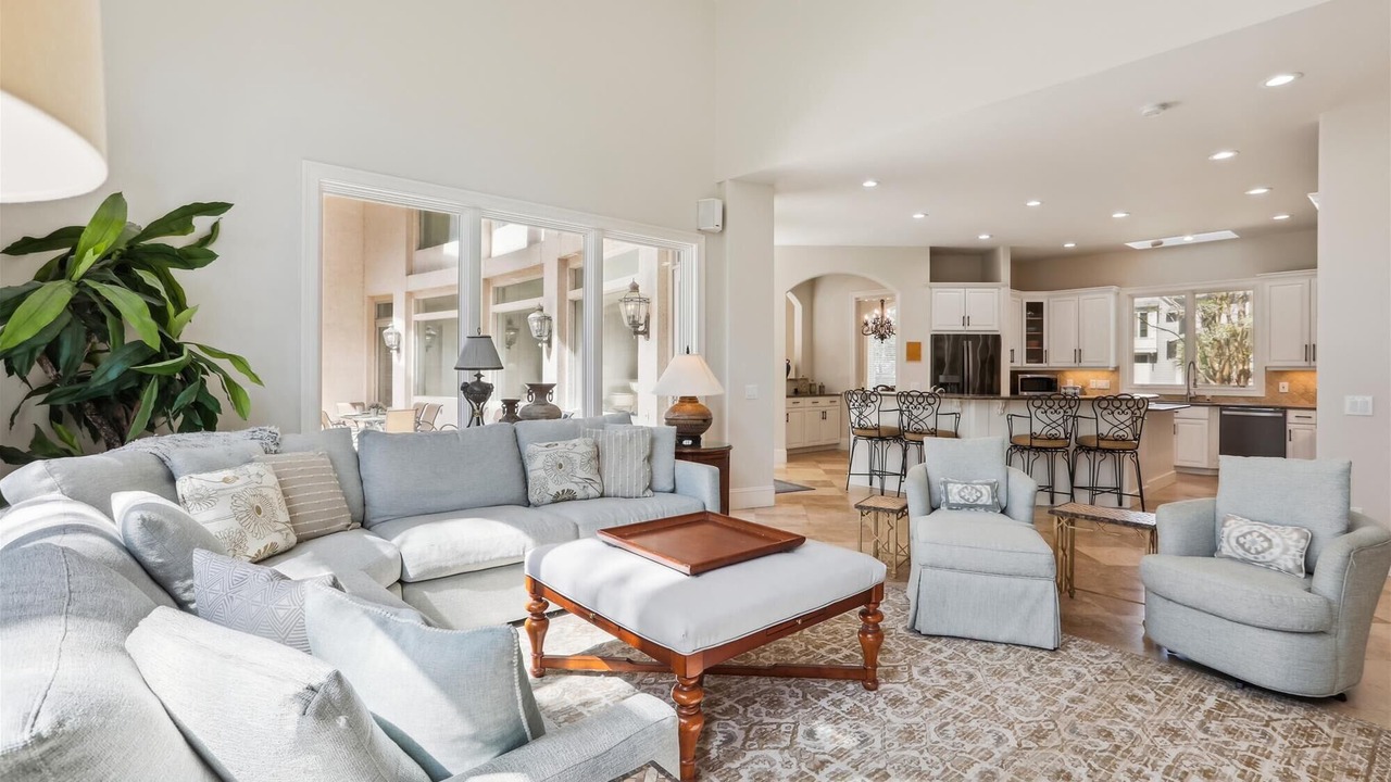 Photo of Bedroom in Beach Lagoon