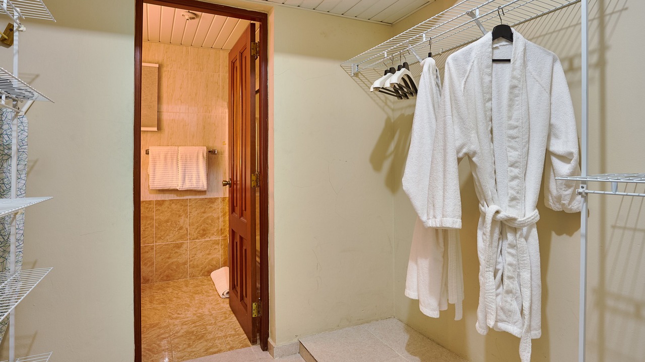 Photo of Bathroom in Evaristo Morales