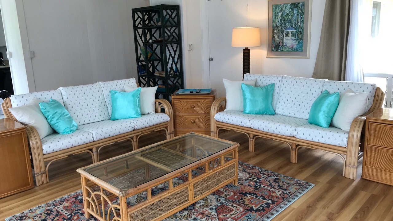 Photo of Livingroom in Kalama Tract