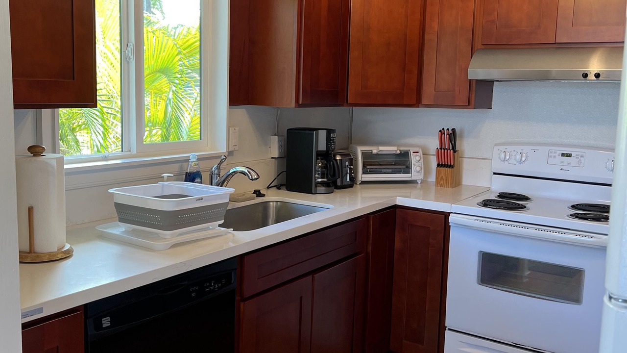 Photo of Kitchen in Kalama Tract