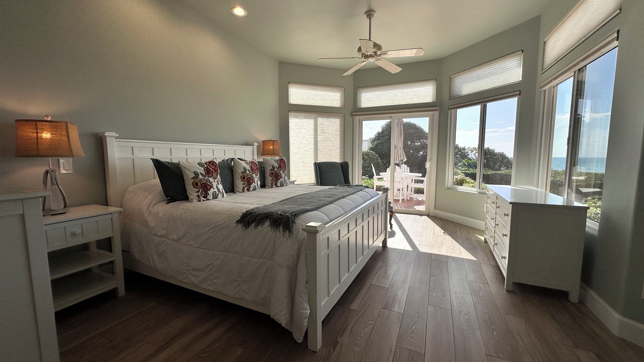 Photo of Bedroom in Ocean Beach