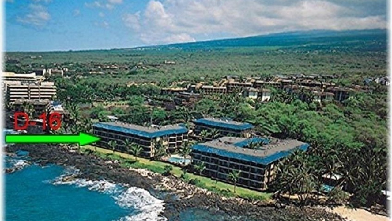 Photo of Others in Historic Kailua Village