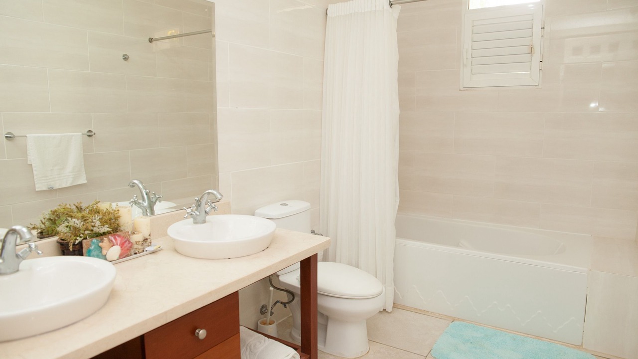 Photo of Bathroom in Playa Chiquita