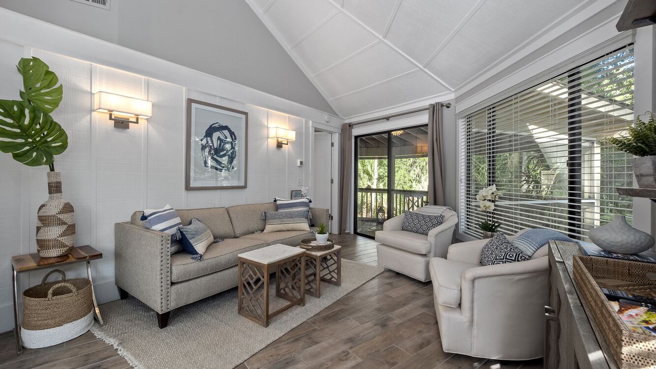 Photo of Livingroom in Night Heron