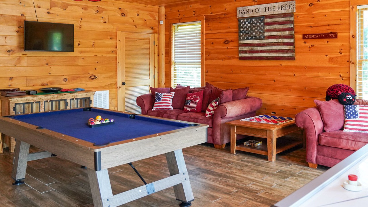 Photo of Livingroom in Dobson