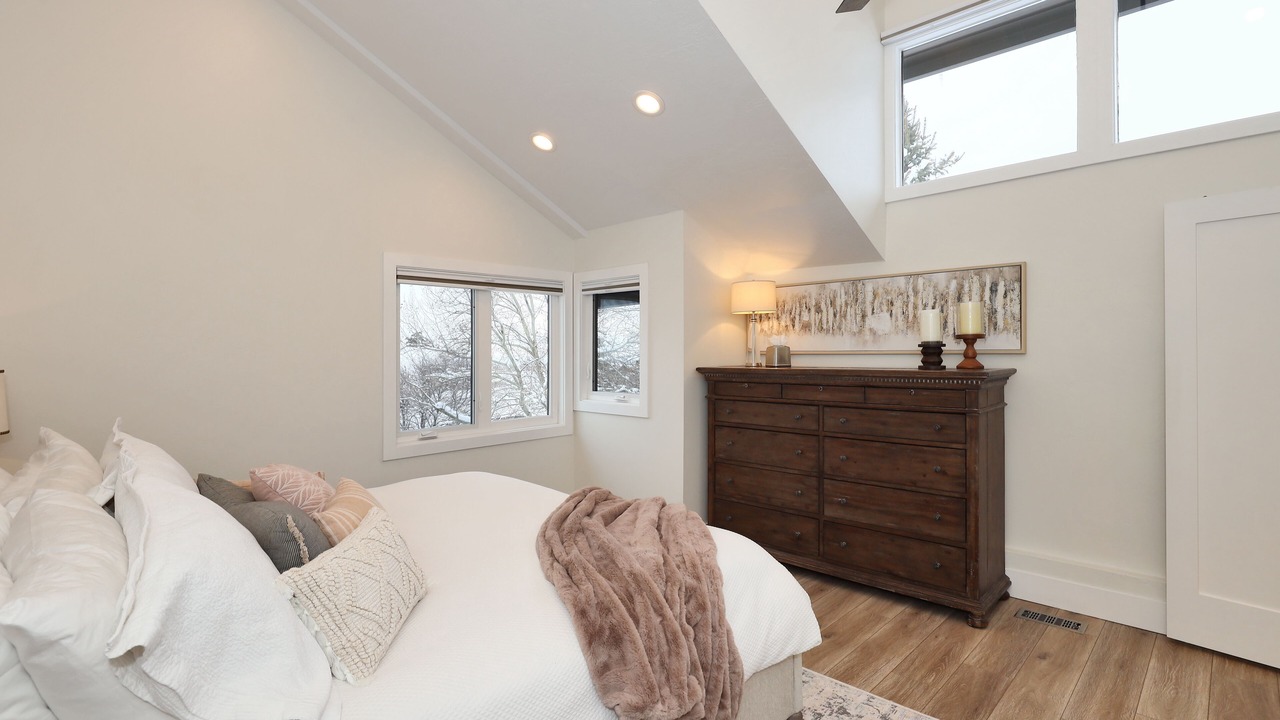 Photo of Bedroom in Cottonwood Heights