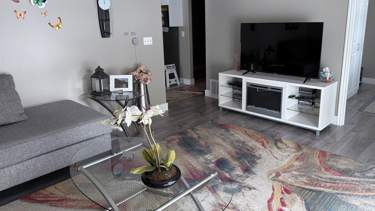 Photo of Bedroom in Sandy