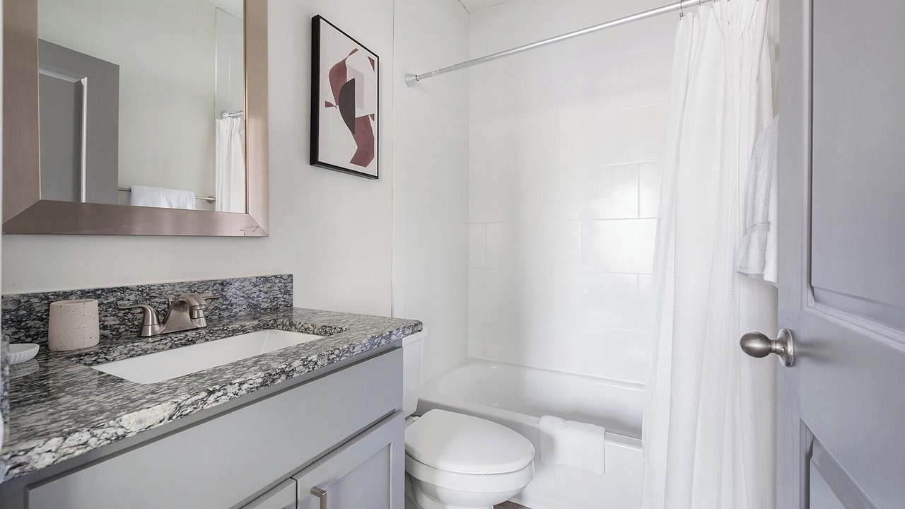 Photo of Bathroom in Green Hills