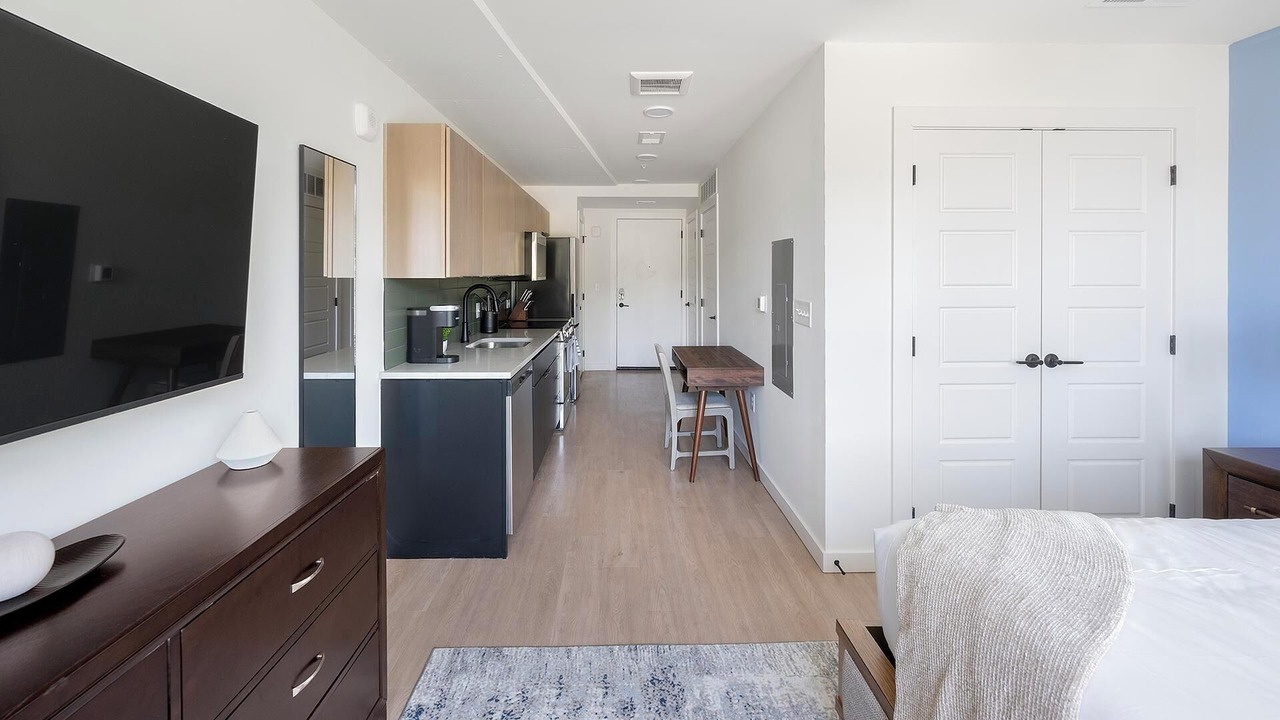 Photo of Bedroom in Eighth Avenue