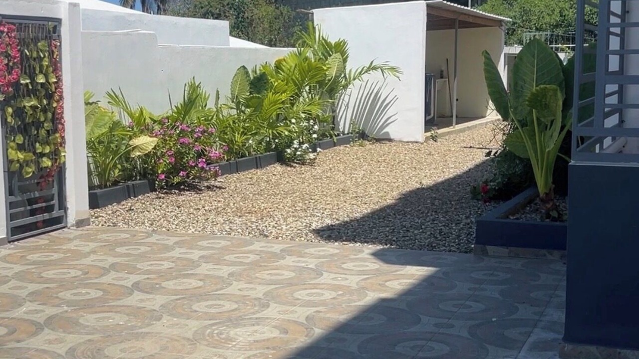 Photo of Outdoor in Los Brazos