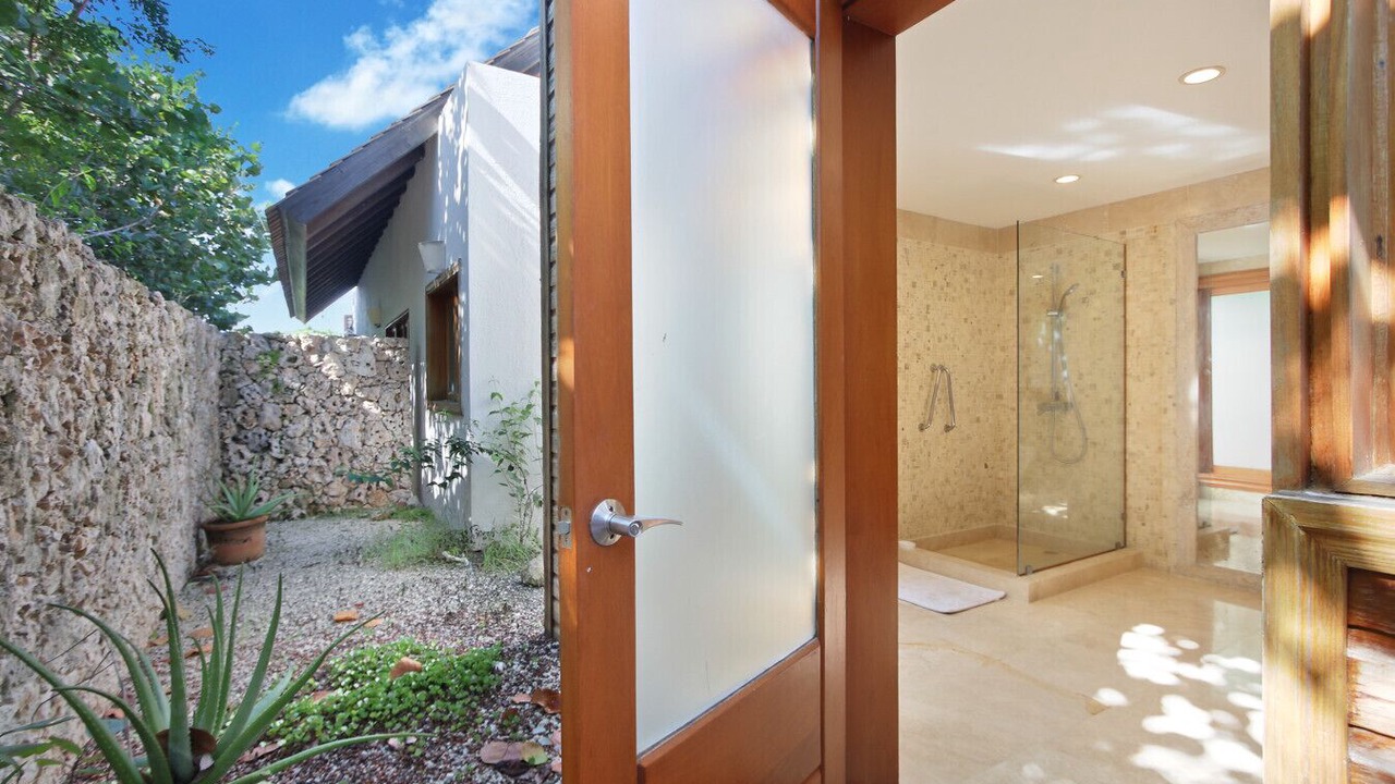 Photo of Bathroom in Yarary - Cap Cana