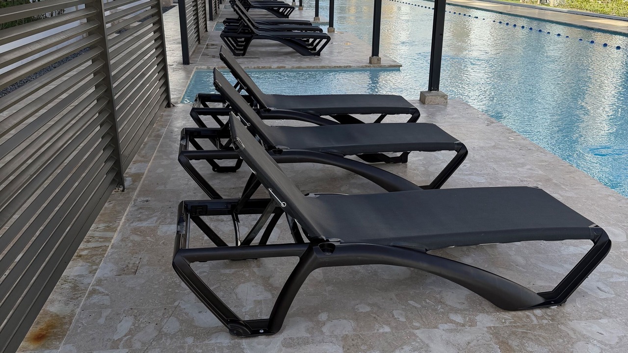 Photo of Outdoor in Veron